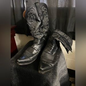 lucchese boots black